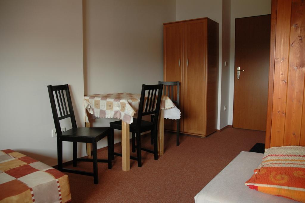 Privat Novac Apartment Nove Mesto nad Metuji Room photo